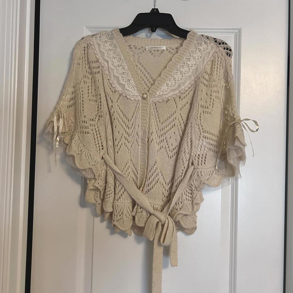 Axes Femme Japan Beige Cream Beige Lace Knit Cape Poncho Top